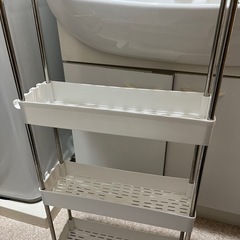 洗面所ドレッサーの画像