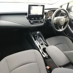 車検令和8年9月　37千キロ　現行カローラセダン　S　トヨタ認定車の画像