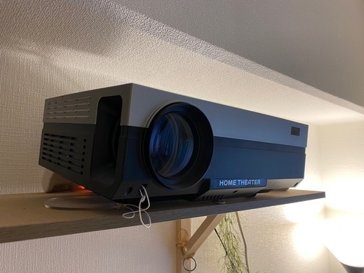 【美品】プロジェクター LED 3500lm 明るい
