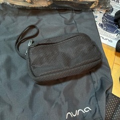 nuna カドルクリック　抱っこ紐の画像