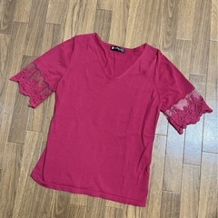 トップス　レディース　S-M レッド