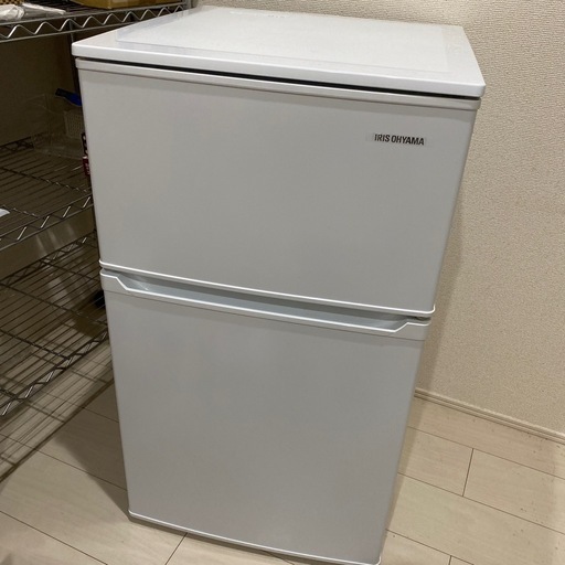 冷蔵庫　2022年製　90L