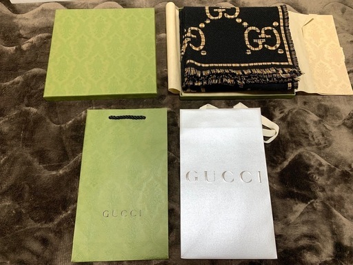 GUCCI グッチ ストール・マフラー・GG柄 チェック・ジャカード　ブラック&ブラウン　ウール100% 品番660025 4G386 正規品　超美品　
