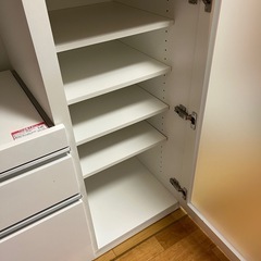 ニトリ　レンジボード　食器棚　ホワイトキッチン収納家具の画像