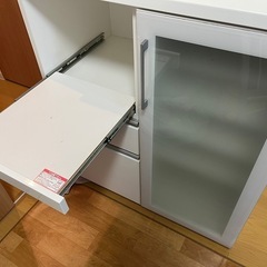 ニトリ　レンジボード　食器棚　ホワイトキッチン収納家具の画像