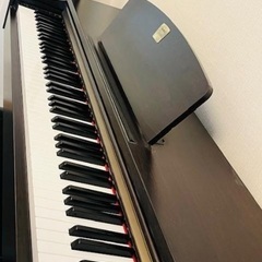 電子ピアノ　YAMAHA グラビノーバ　CLP-320　の画像