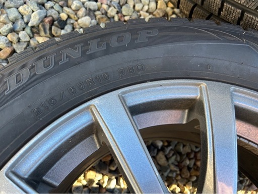 バリミゾ‼️２１５／６５／１６インチ‼️ウィンターマックス‼️スタッドレス　アルミホイール付‼️４本セット ‼️6.5J ハブ径７０mm