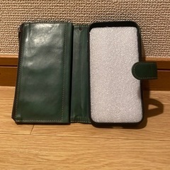 スマホと財布をこれ一つで！の画像