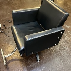 12月25日夜、26日、27日朝取りに来られる方限定 二脚