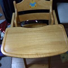 子どもの椅子