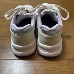 21．5センチ　女の子　スニーカーの画像
