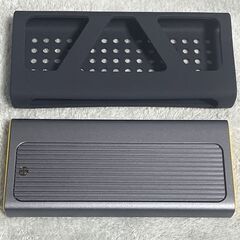 美品! M.2 NVMe SSD外付けアルミケース 最大20Gb...