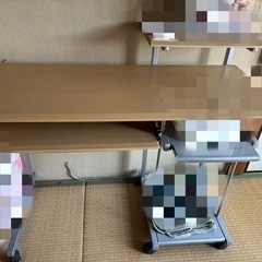 
パソコンデスク
