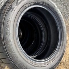 205/60/16 タイヤ　4本セットの画像