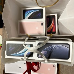 iPhoneの空箱40個以上の画像