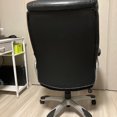 ニトリ　ワークチェア　黒の画像