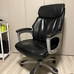 ニトリ　ワークチェア　黒