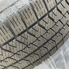 冬タイヤ　205/65R16　　2022年製　ホイール付　アルファードの画像