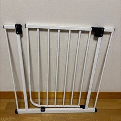 終了　
ベビーゲート