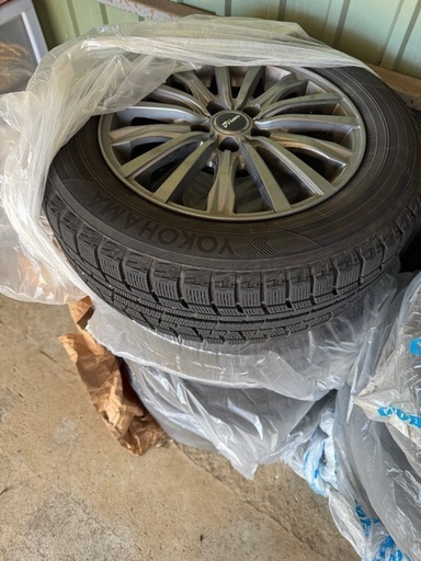 ⭐︎プリウス等 195/65R15 スタッドレス SIBILLA NEXT W5