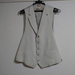 3ピーススーツ　シミあり！の画像