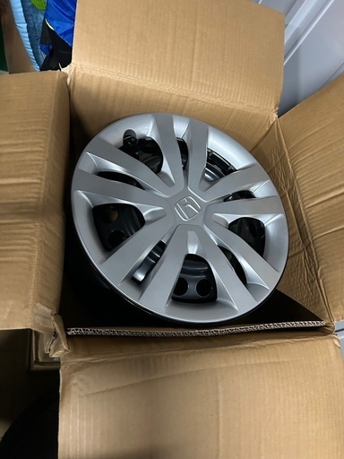 FIT e HEV純正鉄ホイール４本　GR3