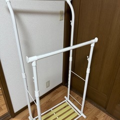 ハンガーラック差し上げますの画像