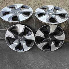 ホンダ　フィット　ホイールキャップ（ホイールカバー）4枚セット