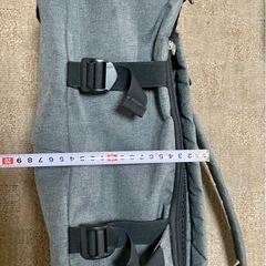 ウォルト　リュック　グレーの画像