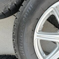 スタッドレスタイヤ ホイール 4本セット 215/65R16 ブリヂストンの画像