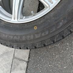 スタッドレスタイヤ ホイール 4本セット 215/65R16 ブリヂストンの画像