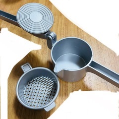 【未使用】手動式ジューサーの画像