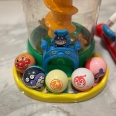 【お値下げ】アンパンマン　くるコロタワー　トイローヤル　やみつきBOXの画像