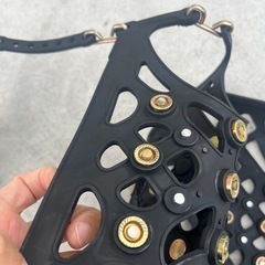 タイヤ　チェーン　非金属　滑り止め用　プリウスにて使用