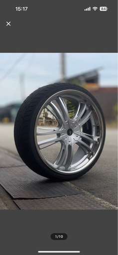 22インチ　8.5J+32 114.3 5h 235/30r22 4本セット