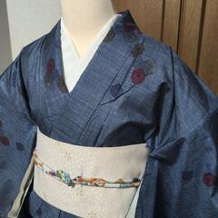 👘 正絹 紬 サラッとした風合いが素敵！👘 飛び柄 小亀甲