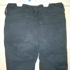 GU　黒スキニーの画像