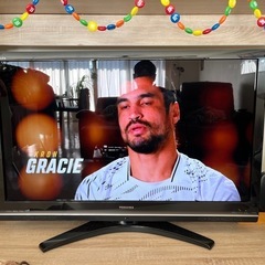 TOSHIBA 42インチTV