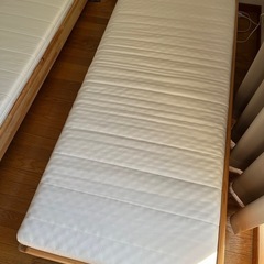 IKEA ウトーケル　ベッドフレーム&マットレスセットの画像