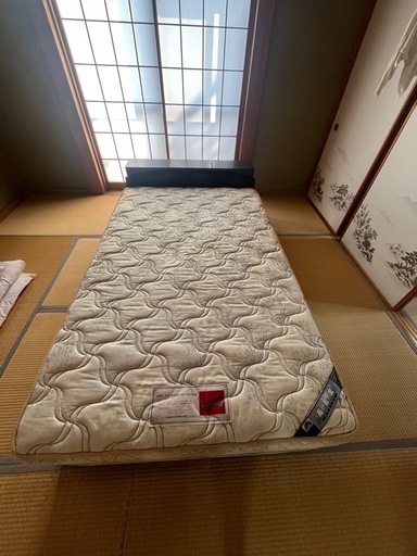セミダブルベッド一式