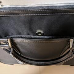 THE SUIT COMPANY 就活用黒バッグの画像