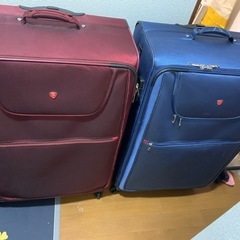 スーツケース