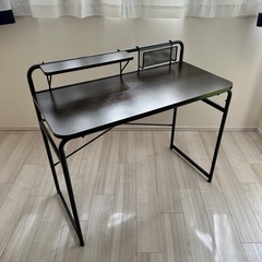 作業デスクお譲りします。