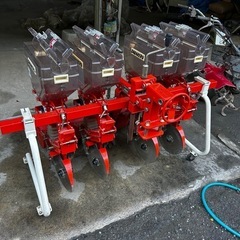サン機工 SO-400 さばける号 施肥播種機 4条  肥料散布...