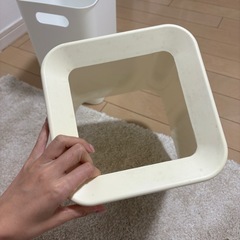 ゴミ箱の画像
