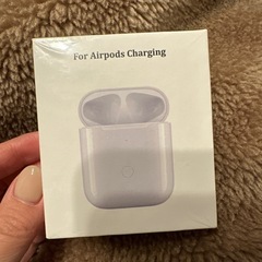 airpods 第1、2 ケース(ホワイト)の画像