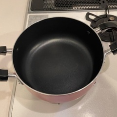 鍋　蓋付きの画像