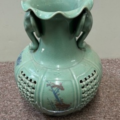 置き物、花瓶