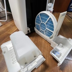 SHARP 加湿空気清浄機 プラズマクラスター KI-LP100-W ホワイト 23畳 2021年製 中古の画像