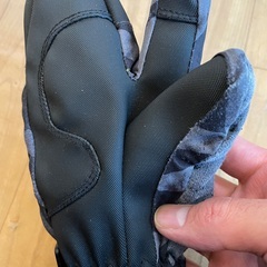 QuikSilver 子供用　スノーボードグローブの画像